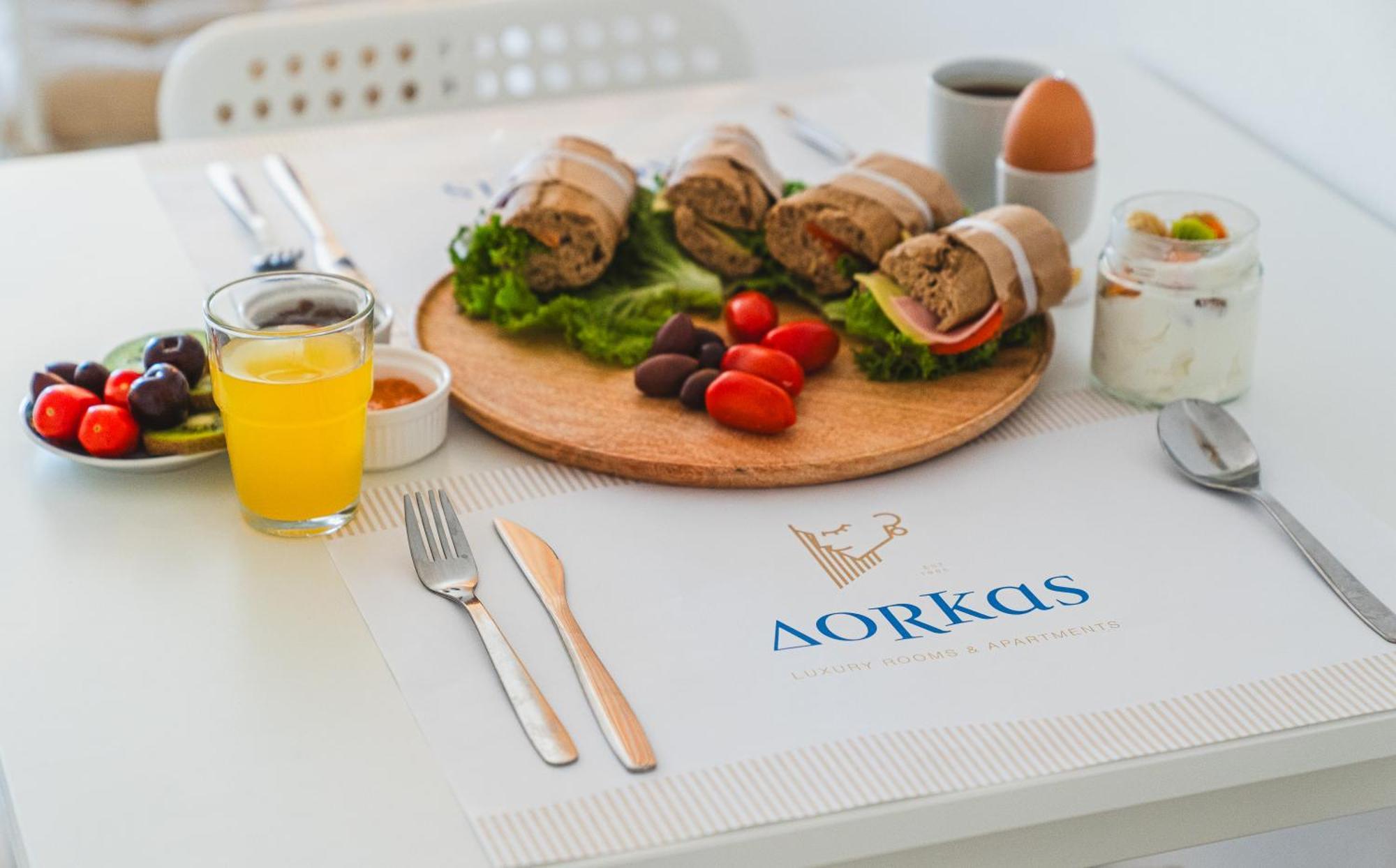Dorkas Luxury Rooms&Apartments Livadakia Eksteriør billede