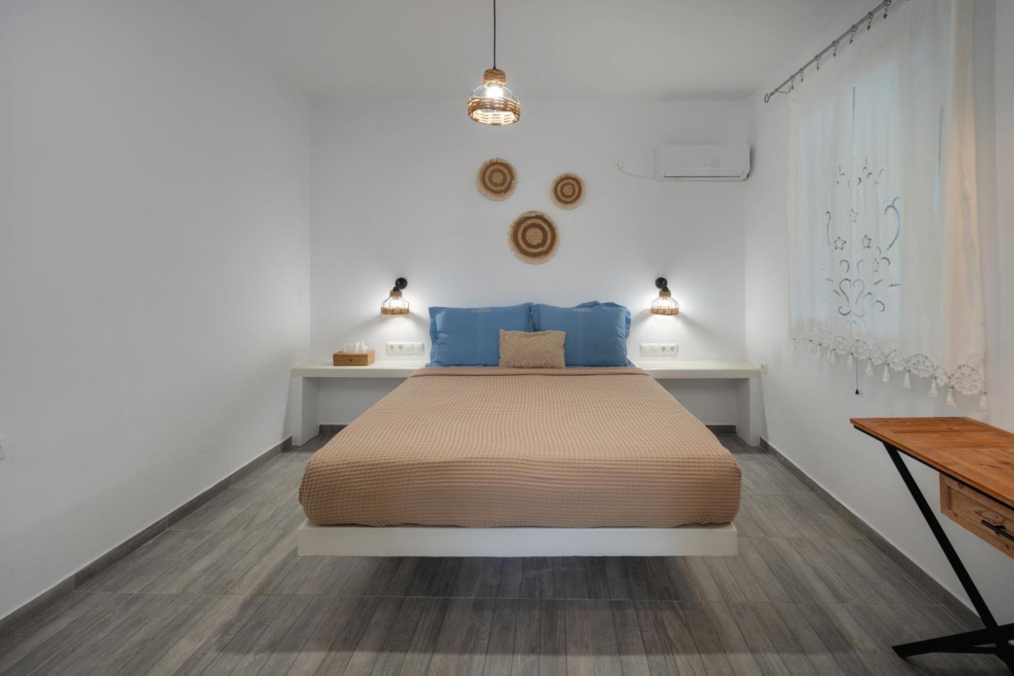 Dorkas Luxury Rooms&Apartments Livadakia Eksteriør billede